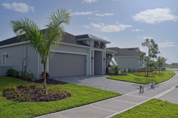 Best Driveway Resurfacing Pavers  in Creston, OH